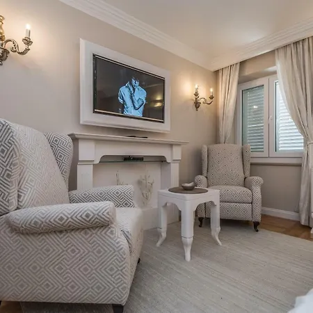 Piazzetta Marina Zadar