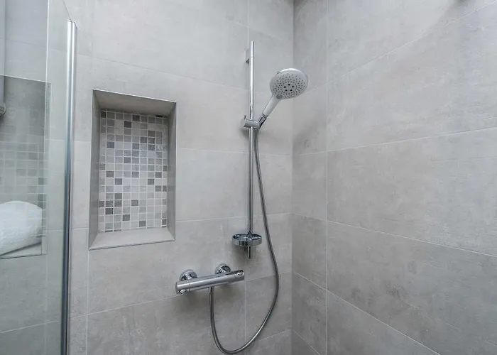 Guest house Piazzetta Marina Zadar