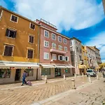 Penzion Piazzetta Marina Zadar