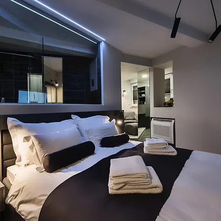 בית הארחה Piazzetta Marina 4*