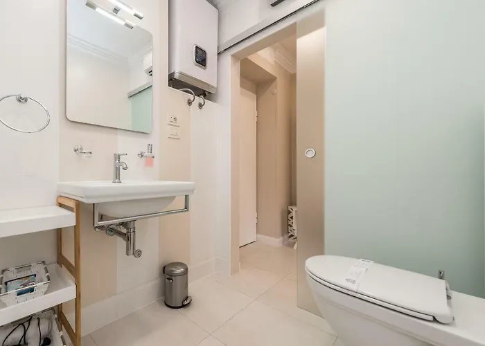 Piazzetta Marina 4* Задар